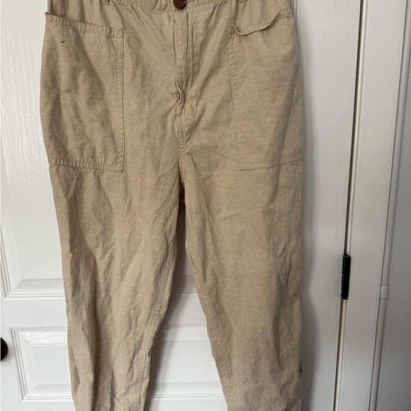 H&M Light Tan Trousers - Picture 2 of 7